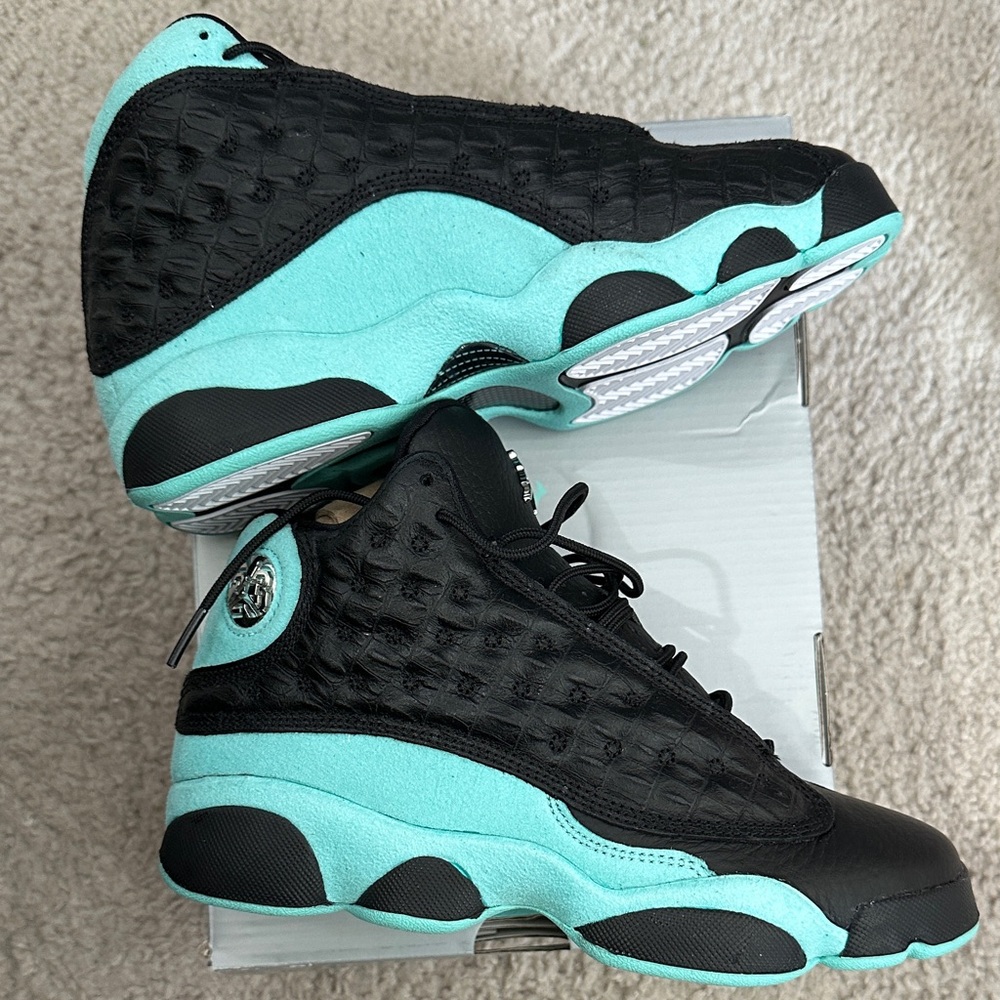 Air Jordan 13 Retro Black and Teal Sneakers size 4 kids/6 women. New